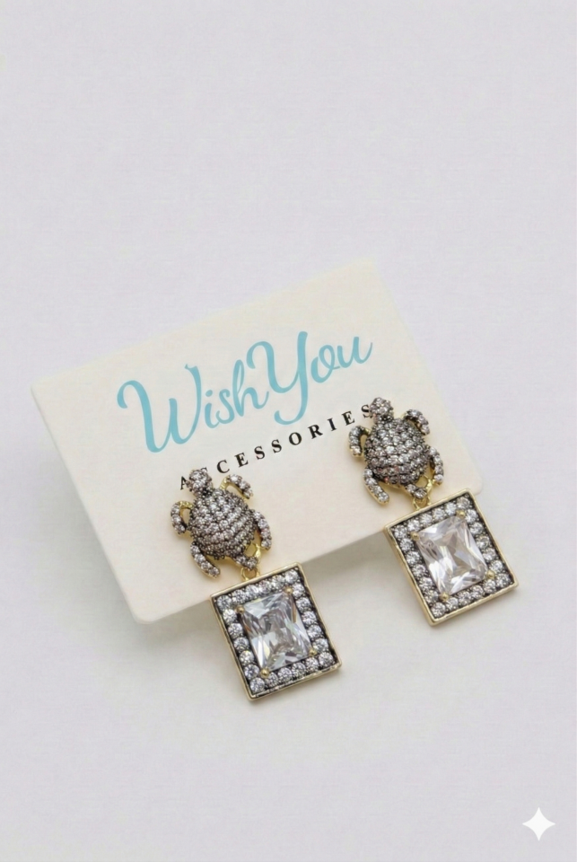 Kablumbağa Kare Taşlı Uzun Küpe