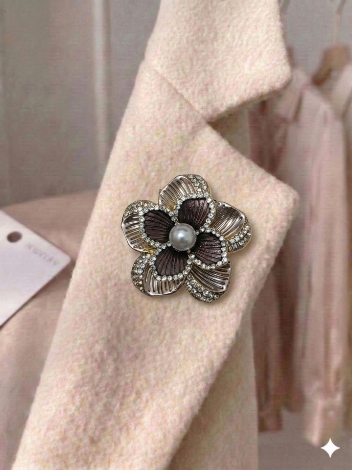 Kahverengi Sedefli Çiçek Rozeti