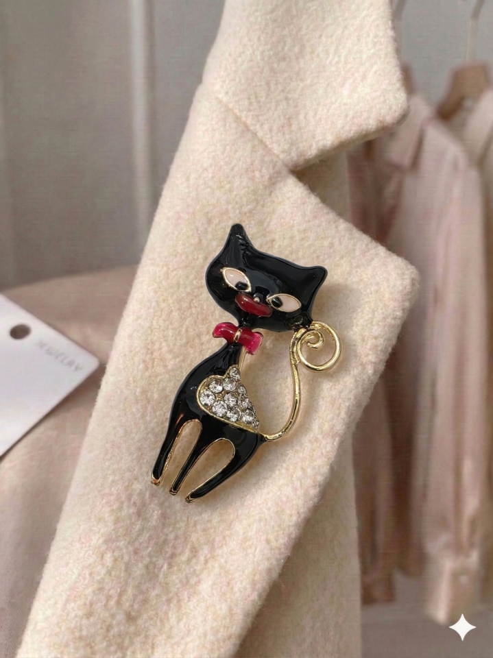Kırmızı Papyonlu Siyah Kedi Broşu