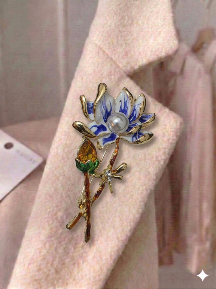 Mavi Lotus Çiçeği Broş