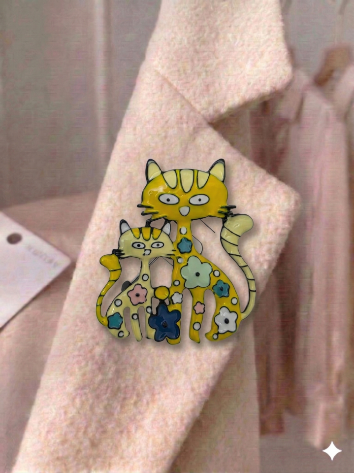 Sarı Kedili Renkli Broş