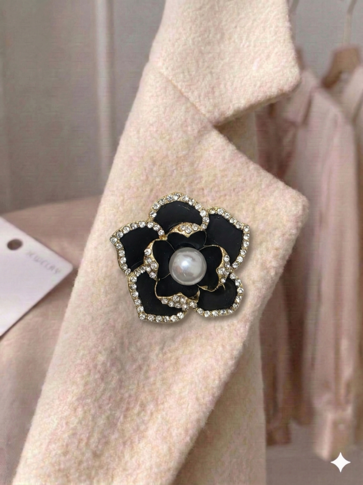 Taşlı & İncili Siyah Gül Rozeti