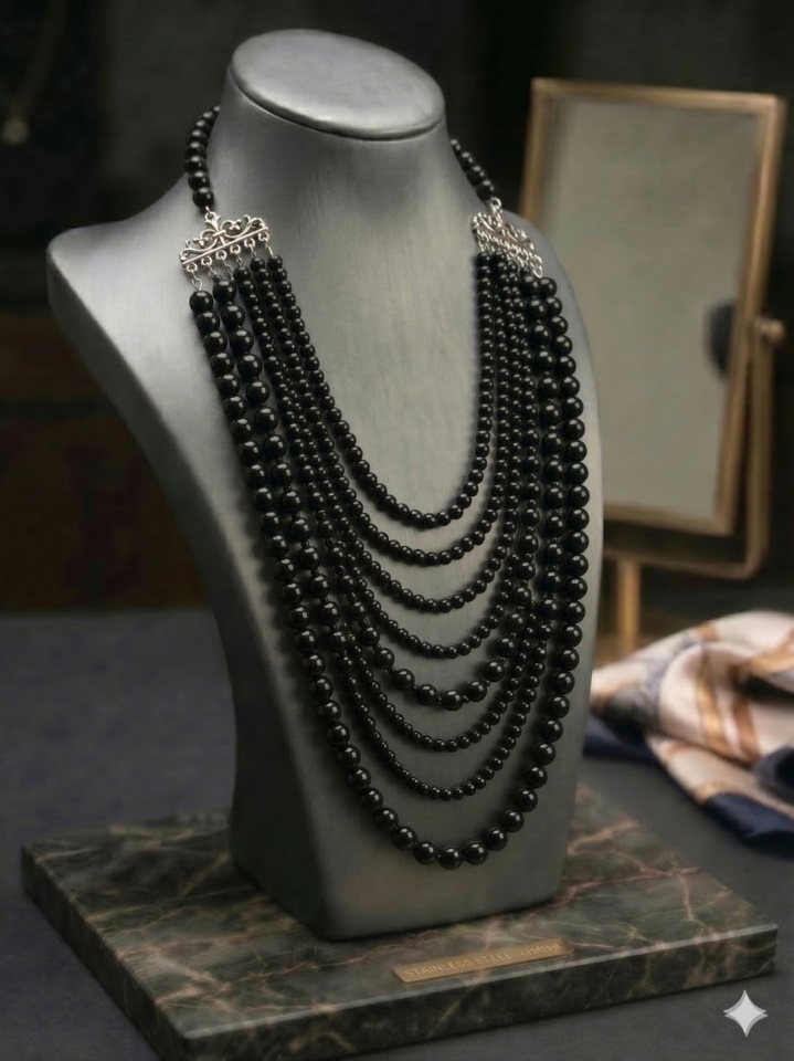 10 SIRA KADEMELİ SİYAH İNCİ KOLYE