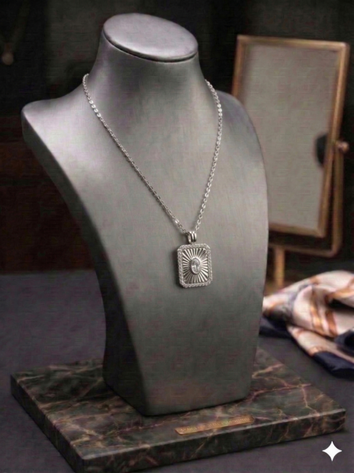 TAŞ IŞIĞI SİLVER MİNİMAL KOLYE