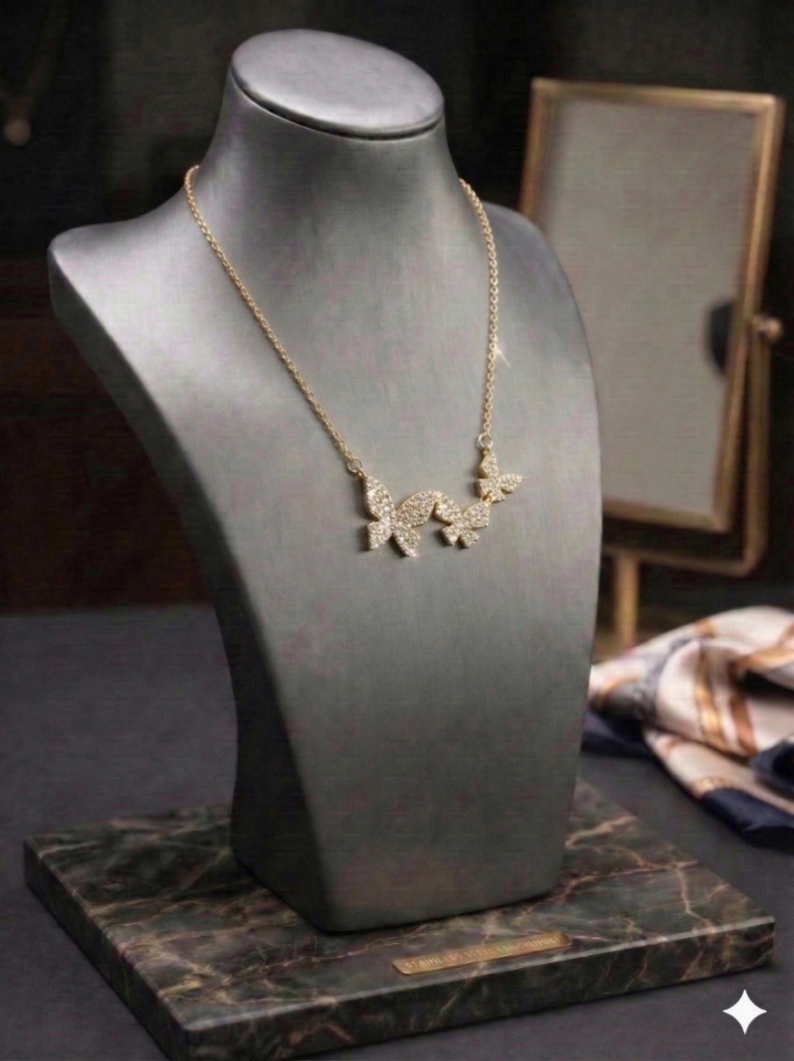 TAŞLI KELEBEK MİNİMAL KOLYE