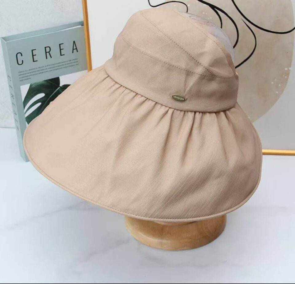 BEJ SOFT DÜZ VİZÖR ŞAPKA (MEMBRANLI, FİYONKSUZ)