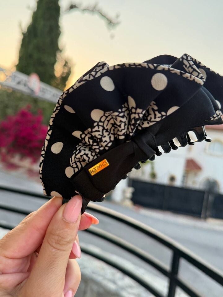Siyah Desenli Muz Toka